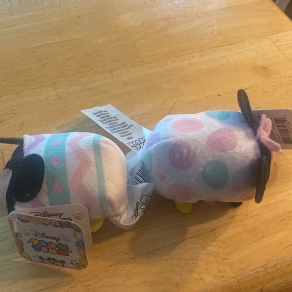 Disney Mickey and Minnie small Tsum Tsums about 3 inches NWT. - Picture 5 of 5